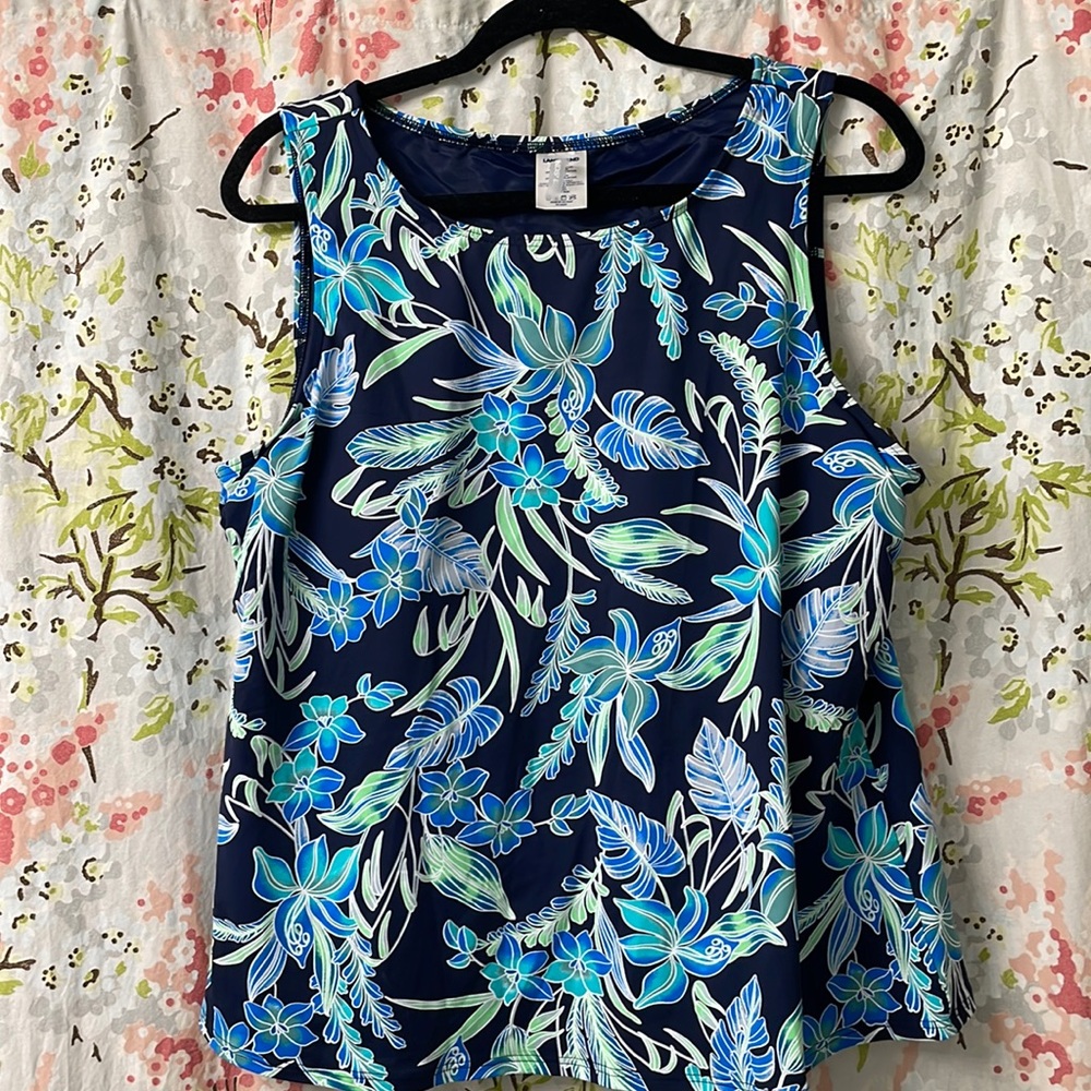 NWOT LANDSEND 20W bathing suit top